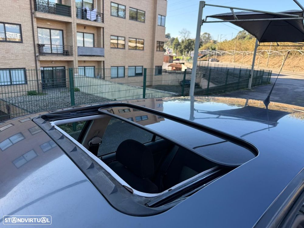 VW Golf 1.9 TDi Highline - 13