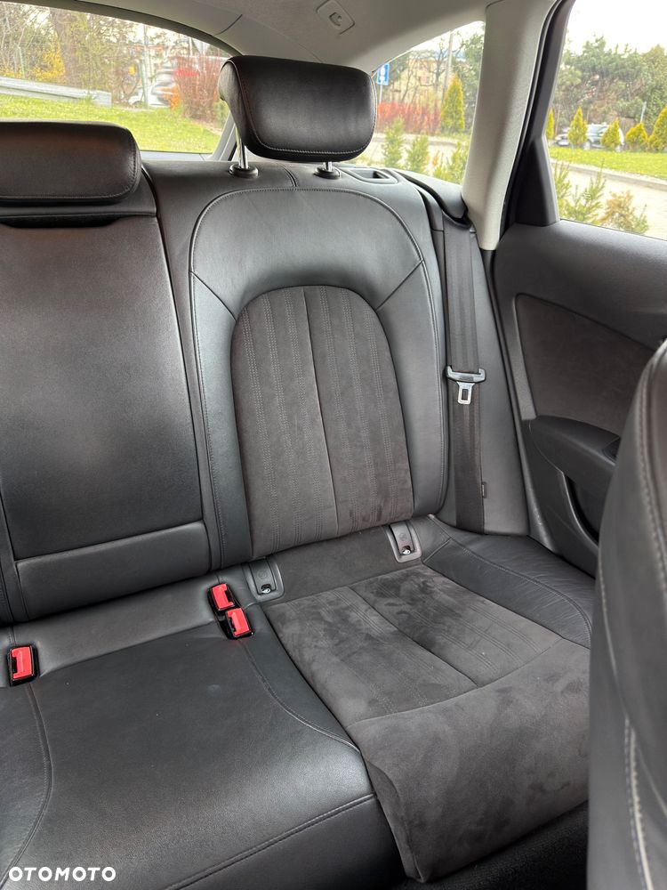 Audi A6 Avant 3.0 TDI DPF quattro S tronic - 36