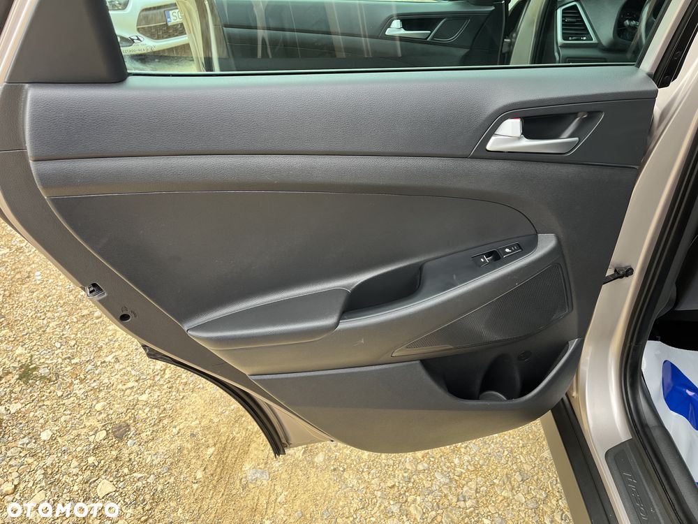 Hyundai Tucson 1.6 Turbo 4WD 25 Jahre - 19