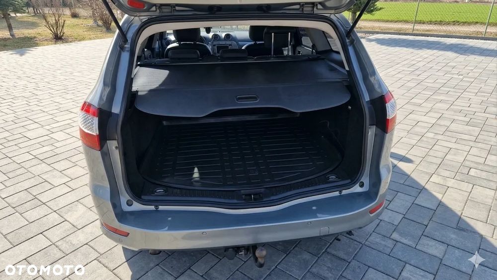 Ford Mondeo 2.0 TDCi Ghia - 7