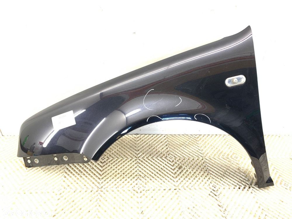 BŁOTNIK LEWY PRZÓD  VW GOLF IV (1J1) 1997 - 2008 1.4 16V 55 kW [75 KM] benzyna 1997 - 2004 LC9Z - 1