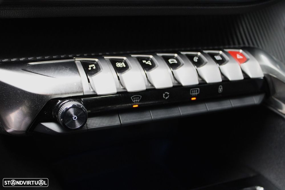 Peugeot 3008 PureTech 130 Stop & Start GPF EAT8 Active - 9