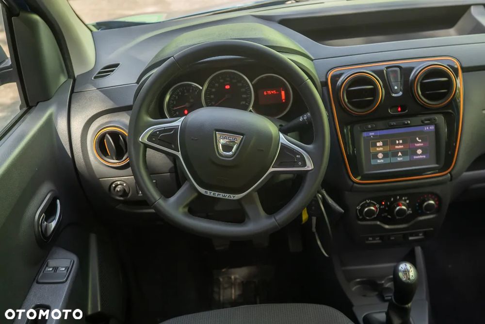Dacia Dokker 1.6 Laureate - 37