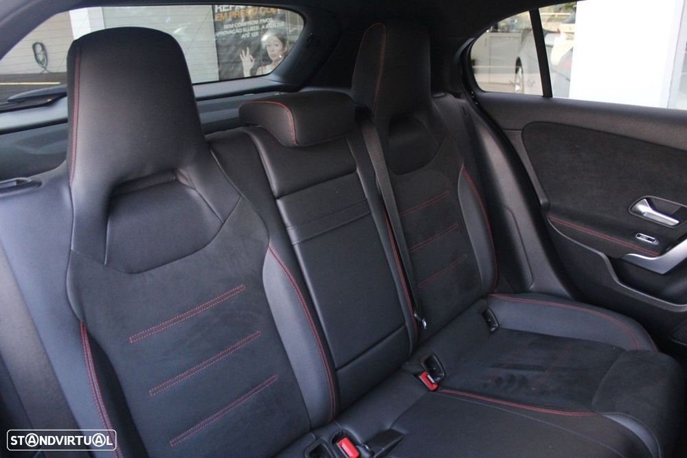 Mercedes-Benz A 200 AMG Line Aut. - 23