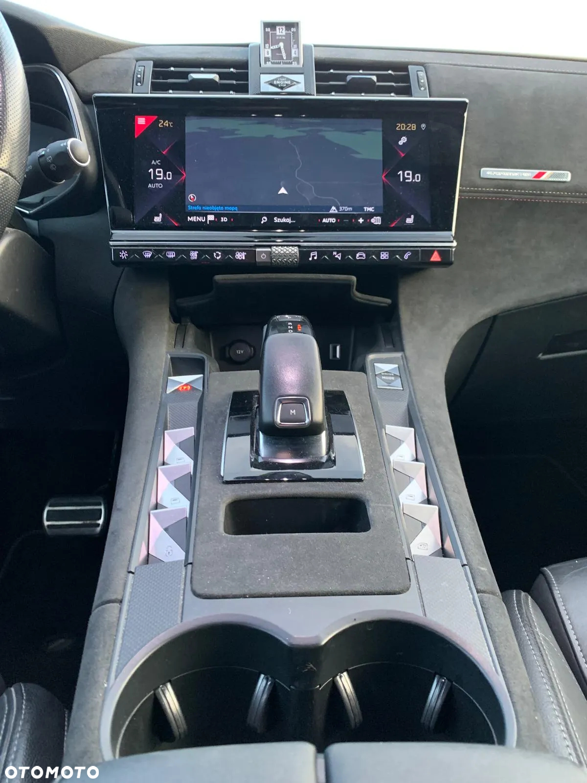 DS Automobiles DS 7 Crossback - 27