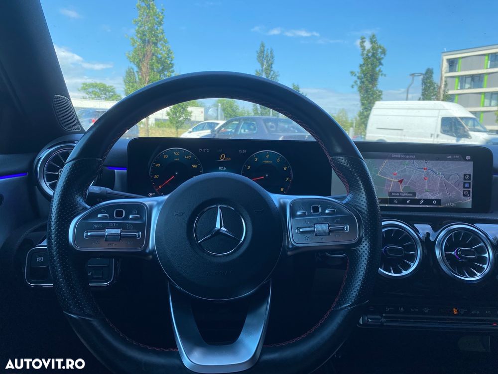 Mercedes-Benz A 180 7G-DCT AMG Line Advanced Plus - 13