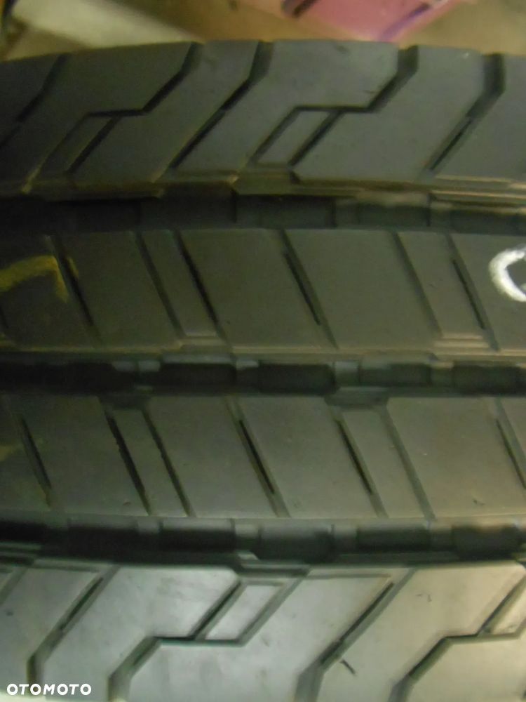 OPONY 215/65R16C CONTINENTAL CONTI VAN CONTACT 100 DOT 2521 10MM - 4