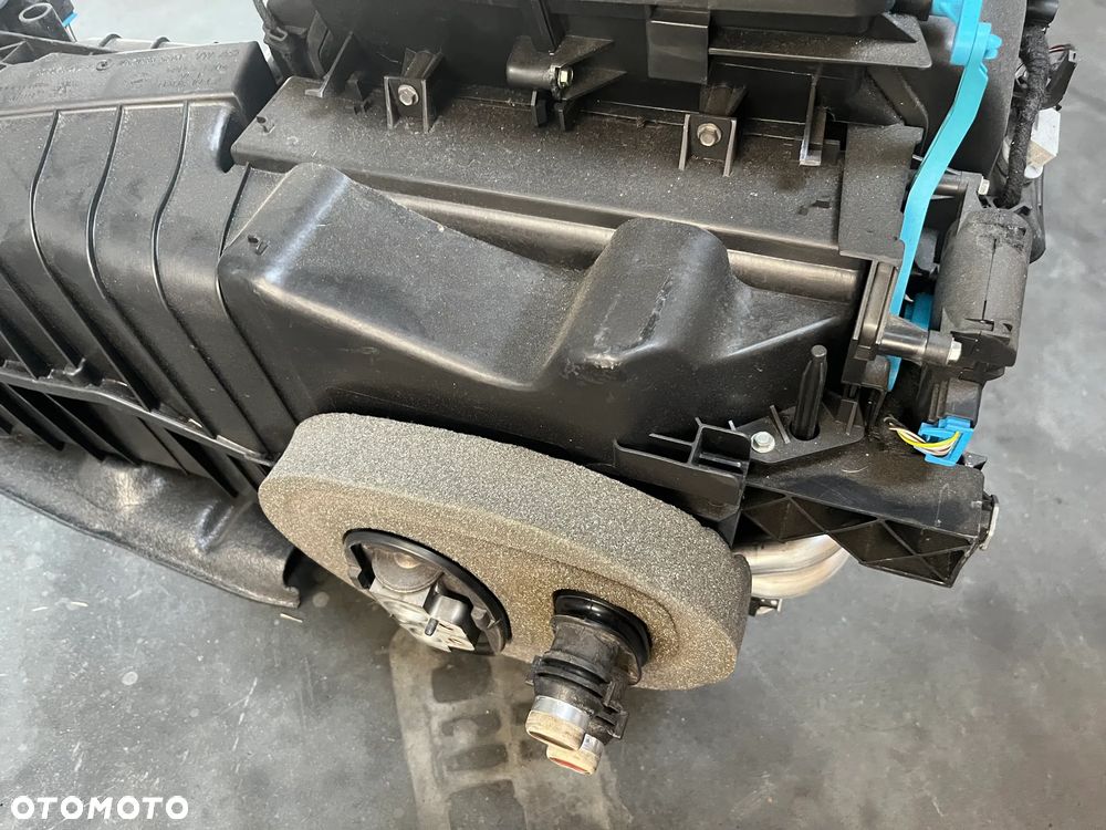 Nagrzewnica klimatyzacji AUDI TT COUPER 8J1820003 - 3