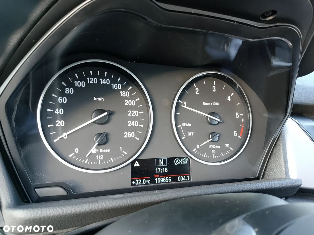 BMW Seria 2 218d Sport Line - 26
