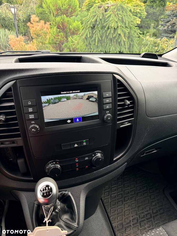 Mercedes-Benz VITO - 13