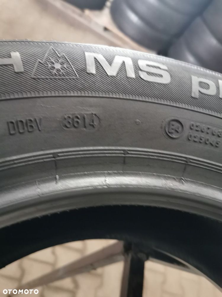 225/60R16 uniroyal zimowe 4093 - 6