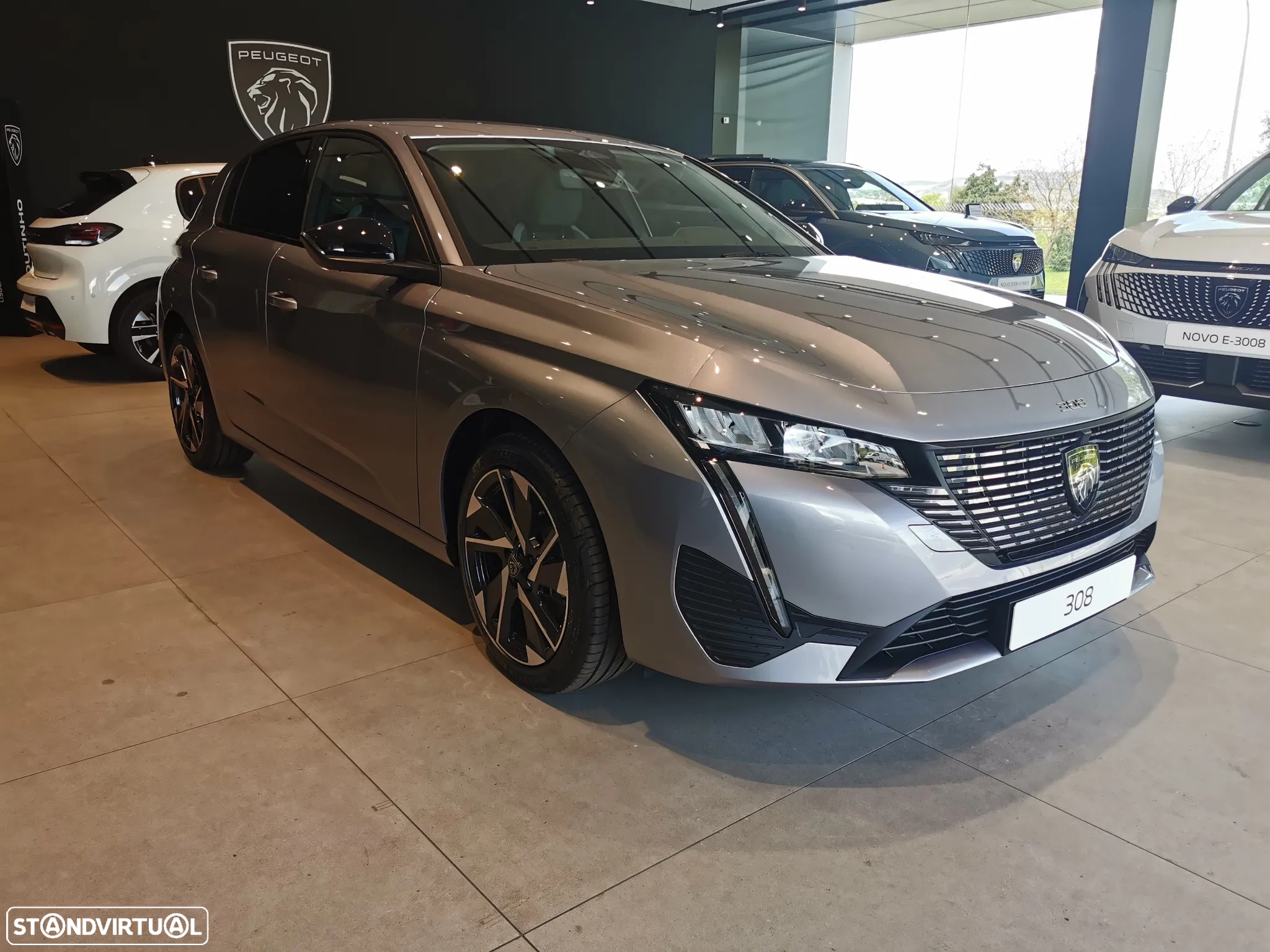 Peugeot 308 1.2 PureTech Allure - 4