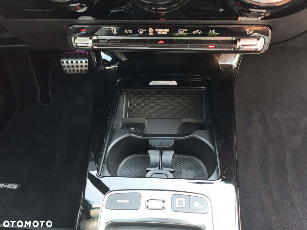 Mercedes-Benz CLA 200 d 8G-DCT AMG Line - 39