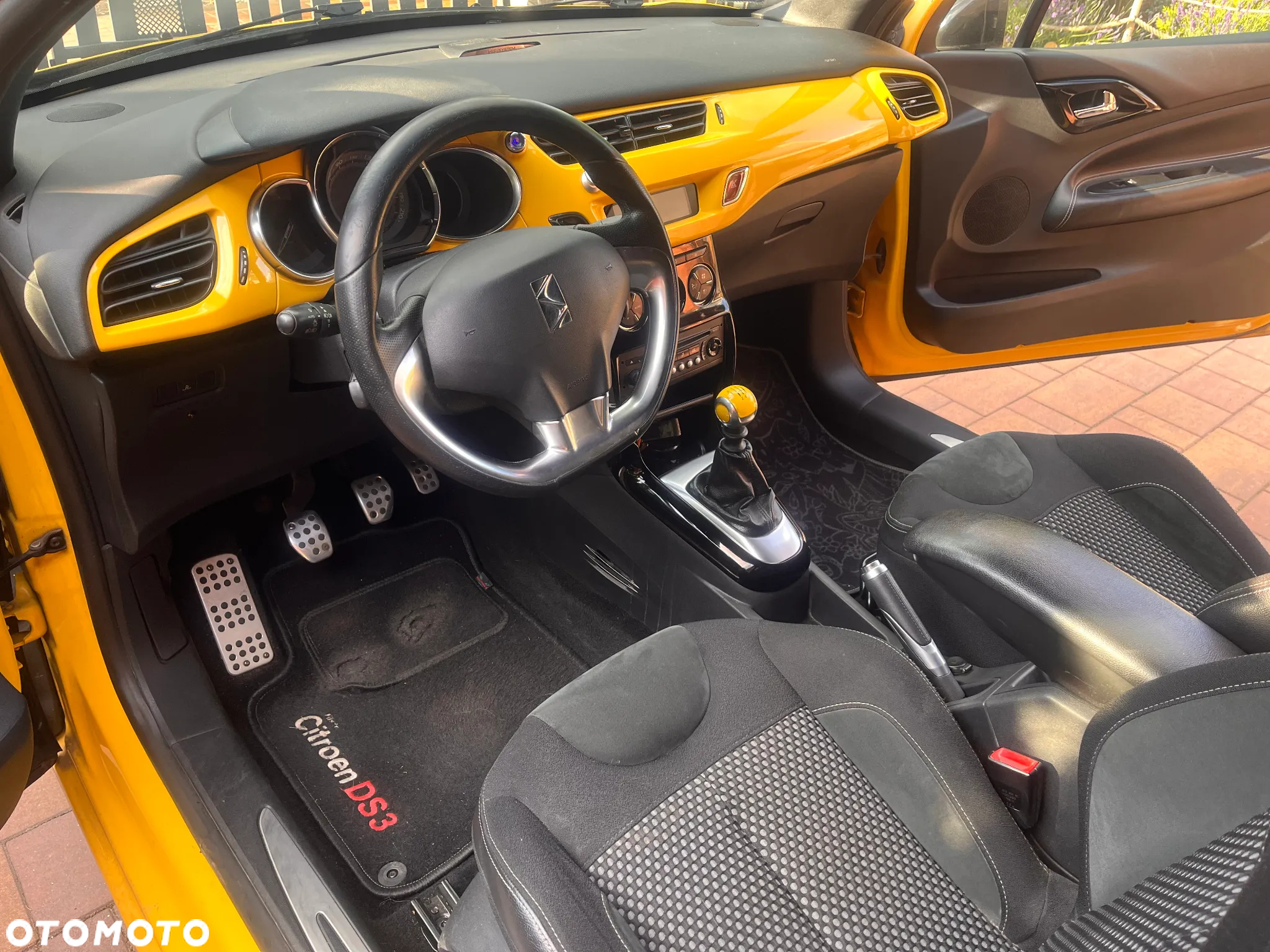 Citroën DS3 1.6 HDi SportChic - 7