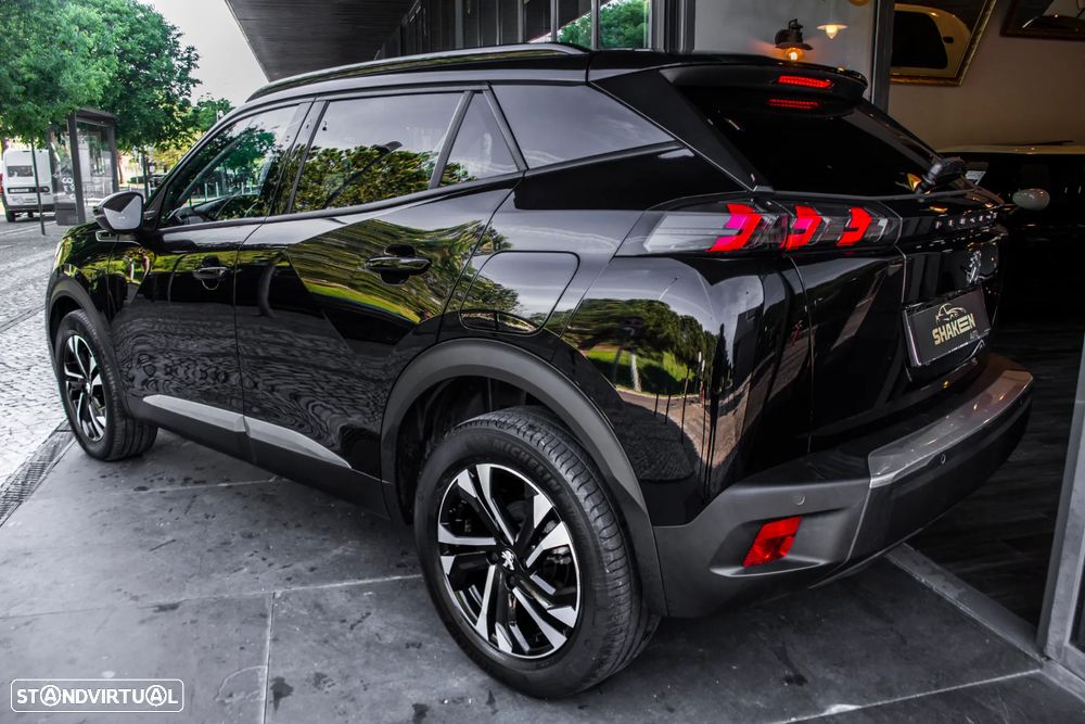Peugeot 2008 1.5 BlueHDi Allure EAT8 - 3