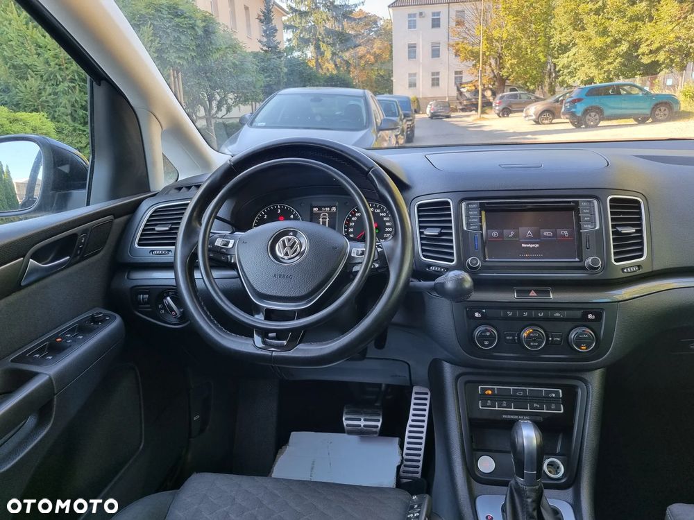 Volkswagen Sharan - 13