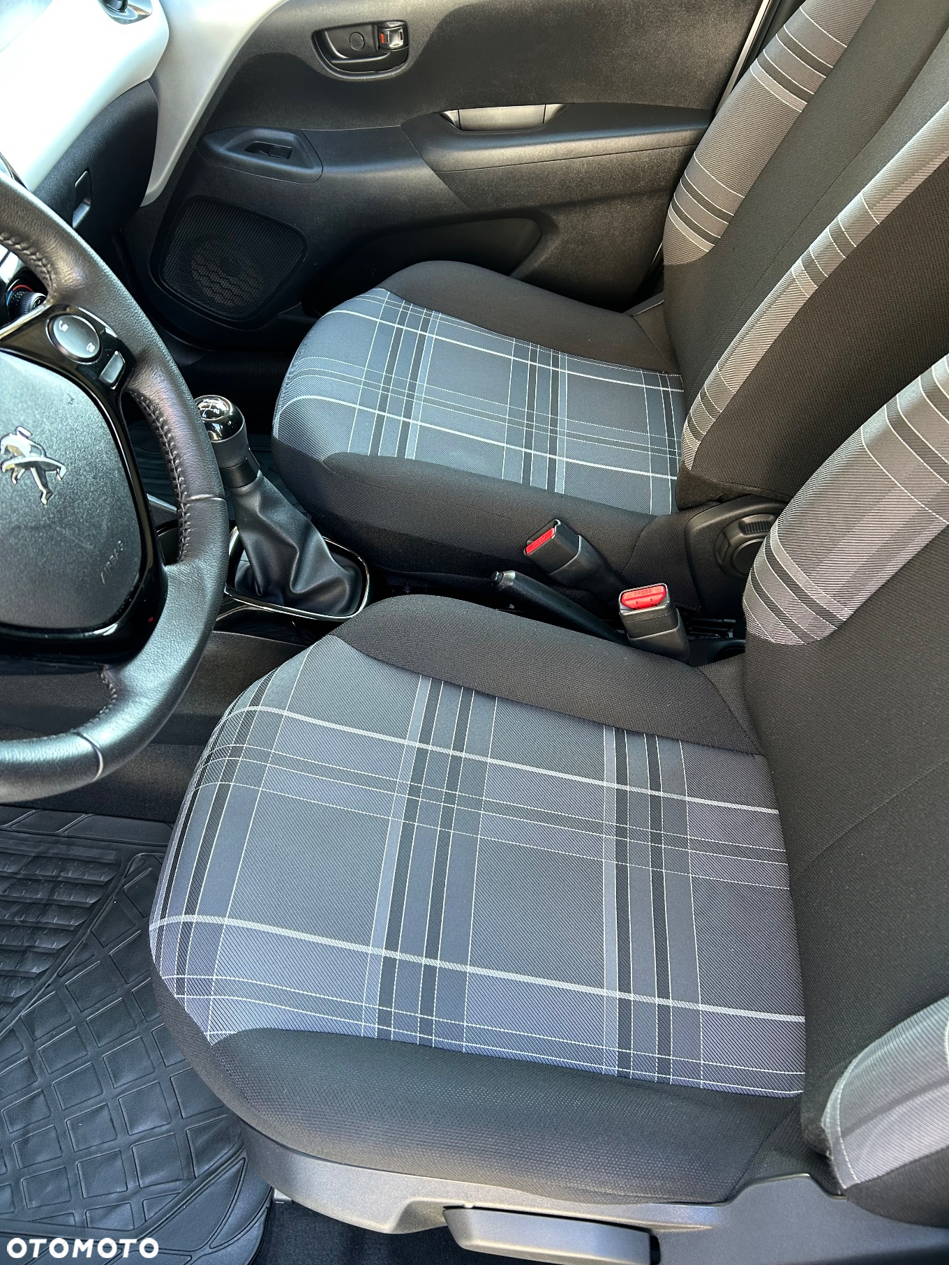 Peugeot 108 - 19