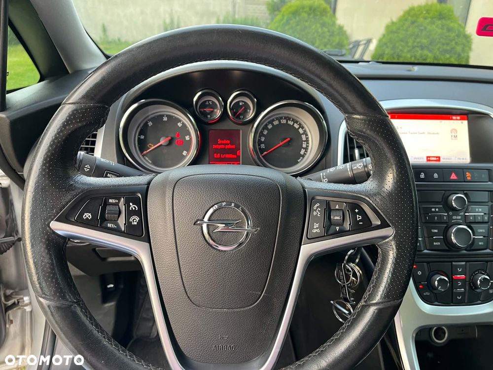 Opel Astra 1.7 CDTI DPF Active - 8