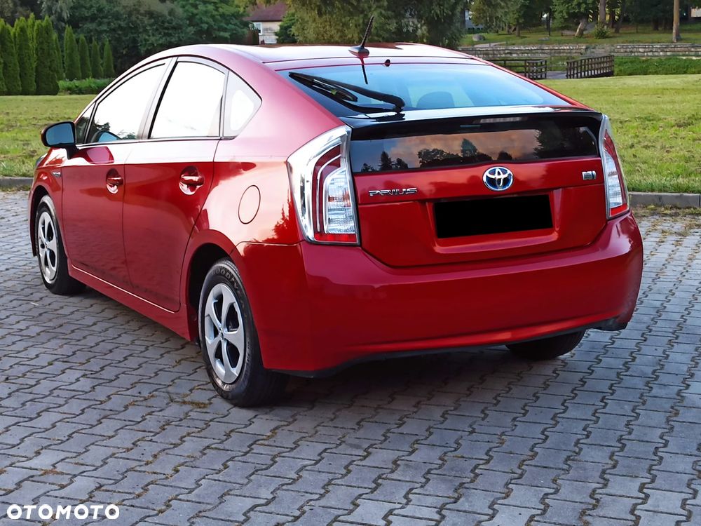 Toyota Prius - 15