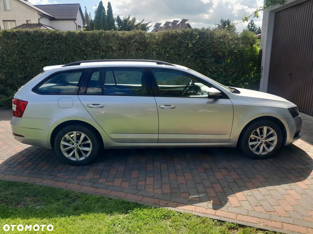 Skoda Octavia 2.0 TDI Ambition - 3
