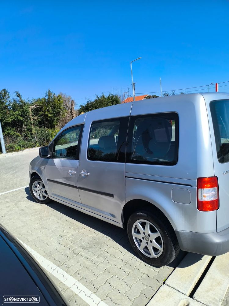 VW Caddy - 14
