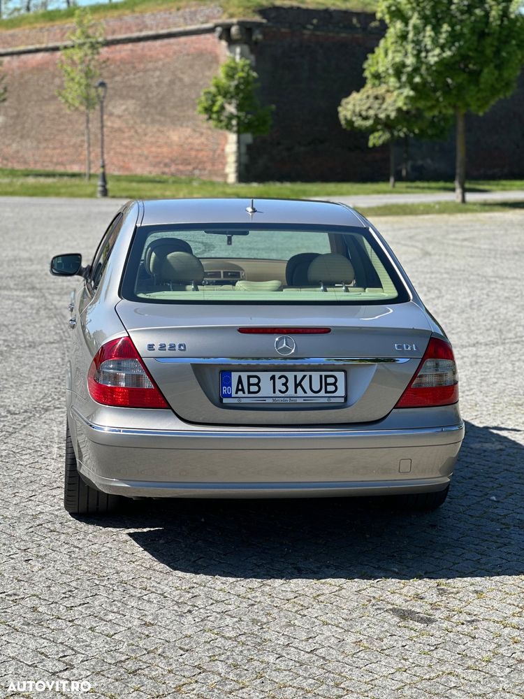 Mercedes-Benz E 220 CDI Automatik Elegance DPF - 5