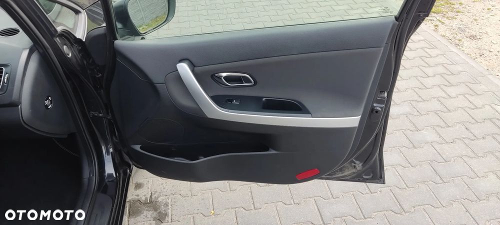 Kia Ceed 1.4 CVVT - 24