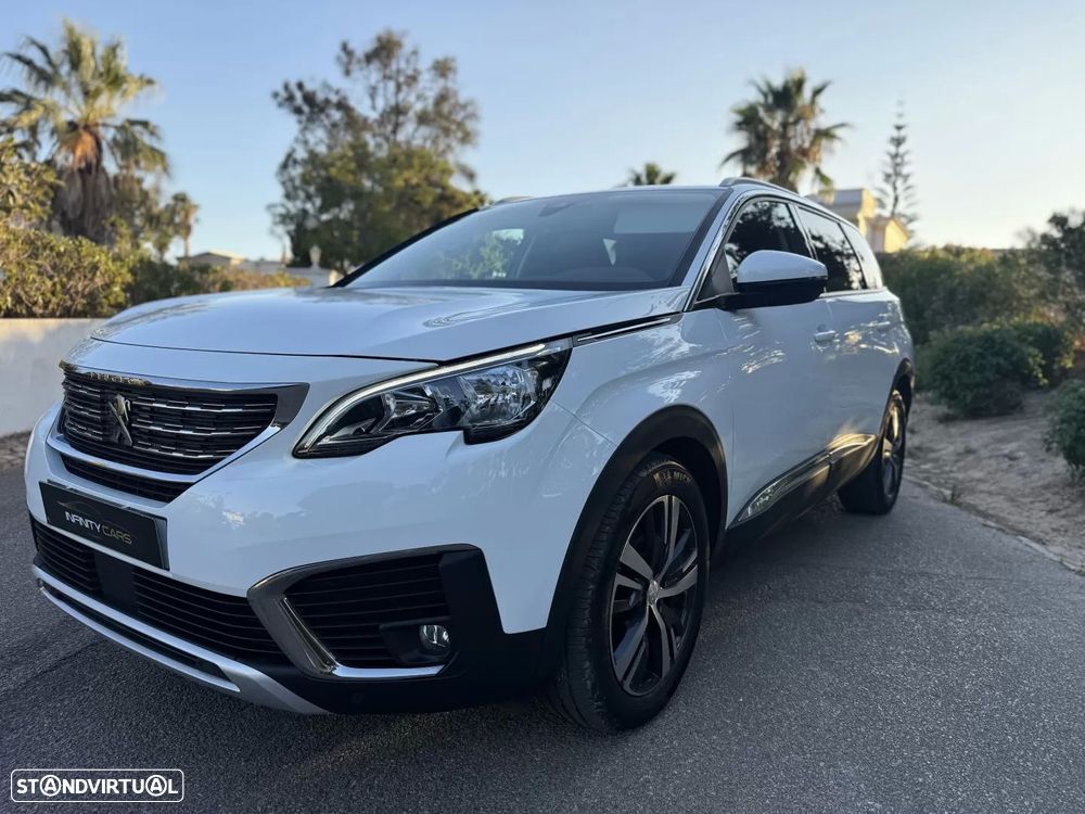 Peugeot 5008 1.5 BlueHDi Allure EAT8 - 1