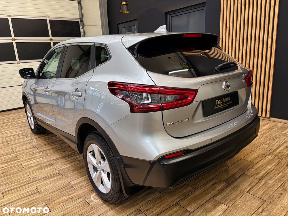 Nissan Qashqai 1.2 DIG-T N-Connecta - 9
