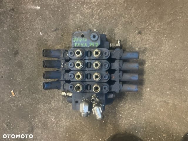 Rozdzielacz rexroth ASX01 deutz fahr Agrovector - 4