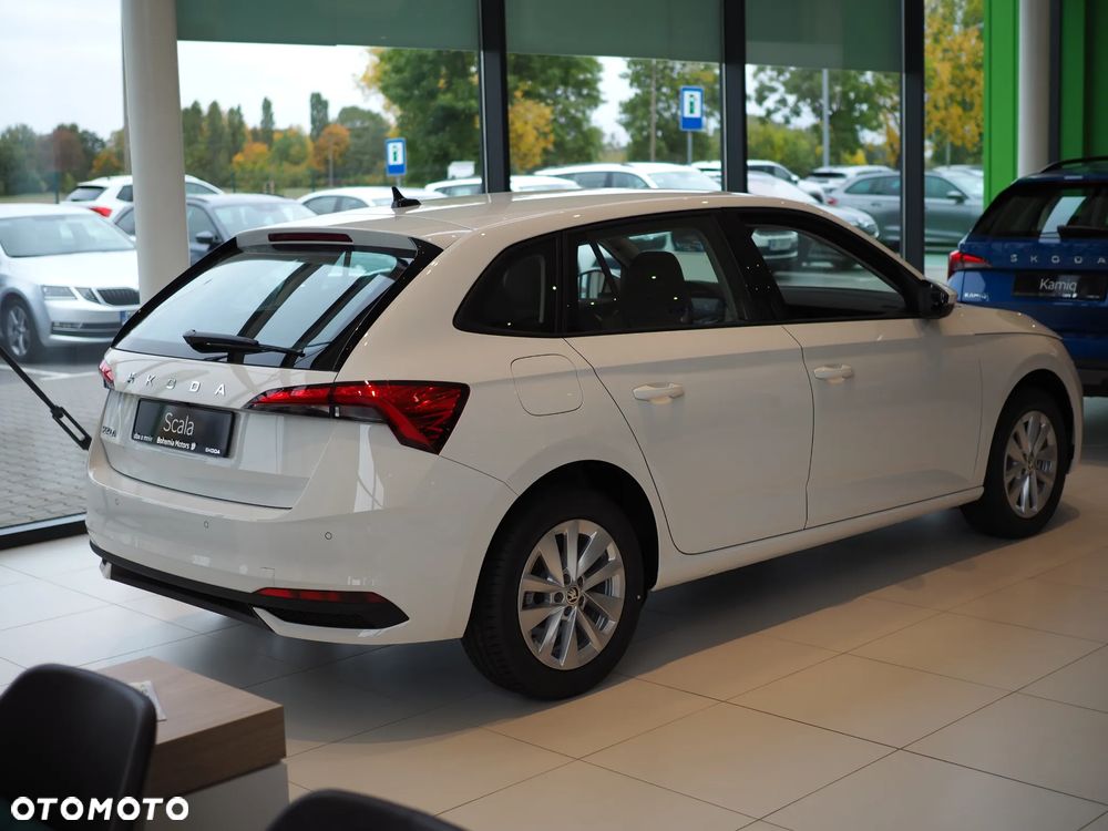 Skoda Scala 1.0 TSI Selection DSG - 3