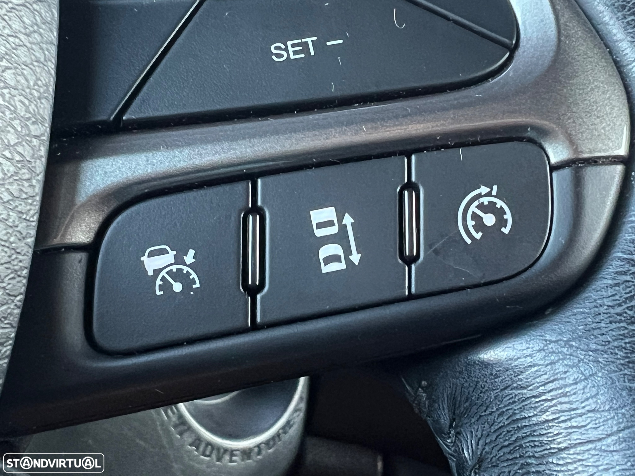 Jeep Renegade 1.6 MJD Limited S DCT - 20