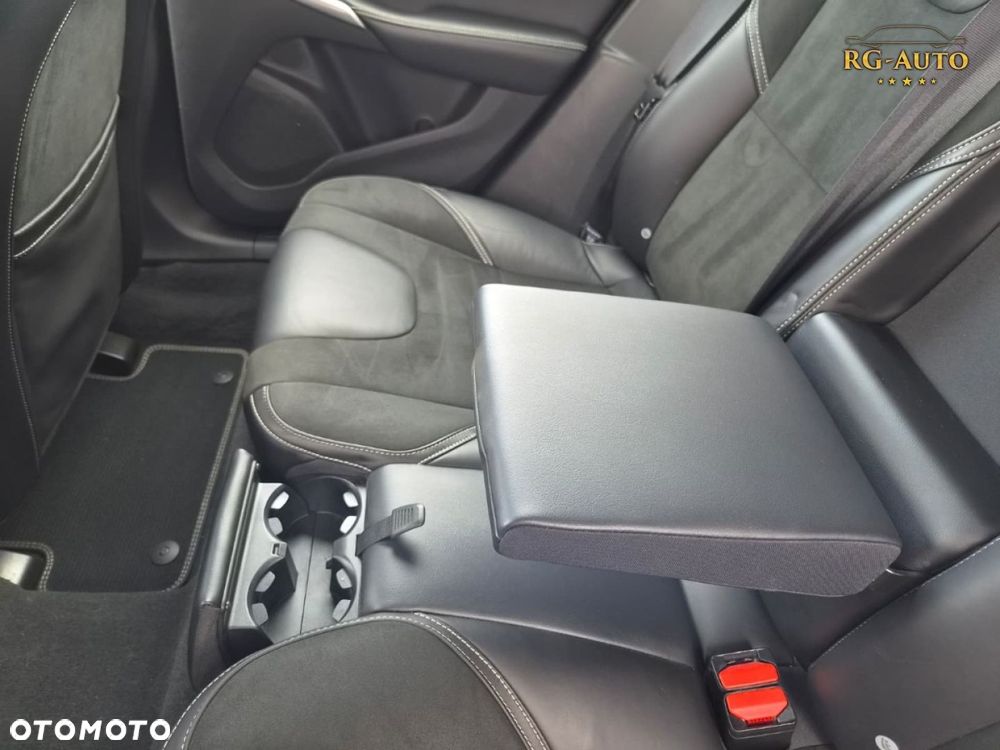 Volvo V40 - 28