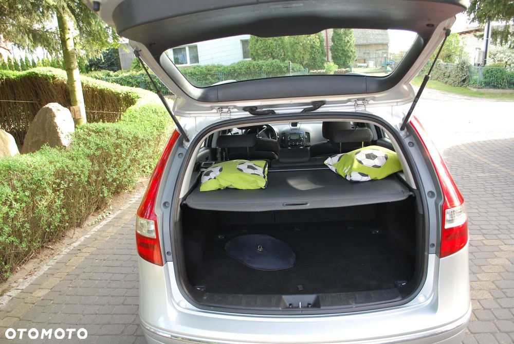 Hyundai i30 1.6 CRDi Comfort - 5