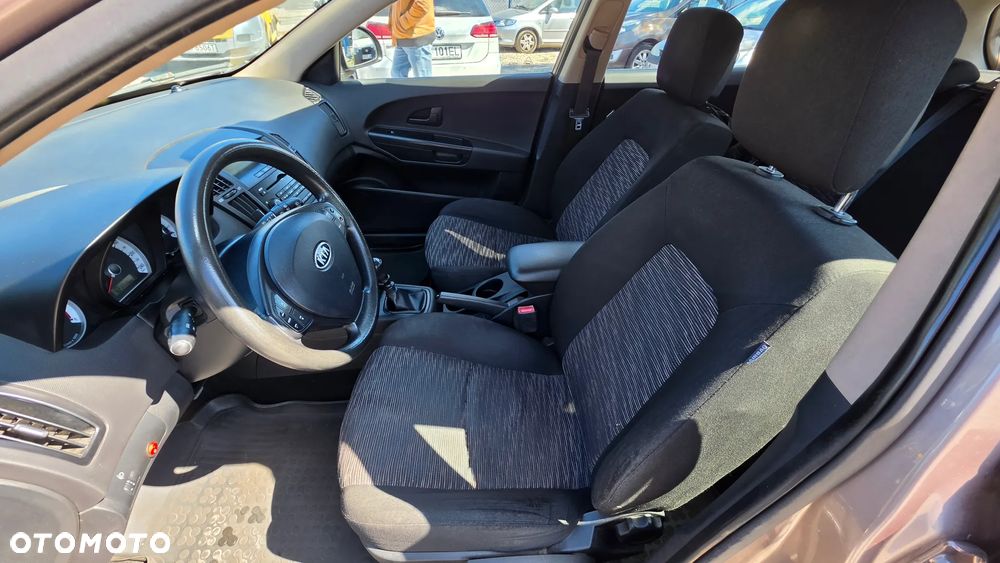 Kia Ceed 1.6 Crdi Comfort - 13