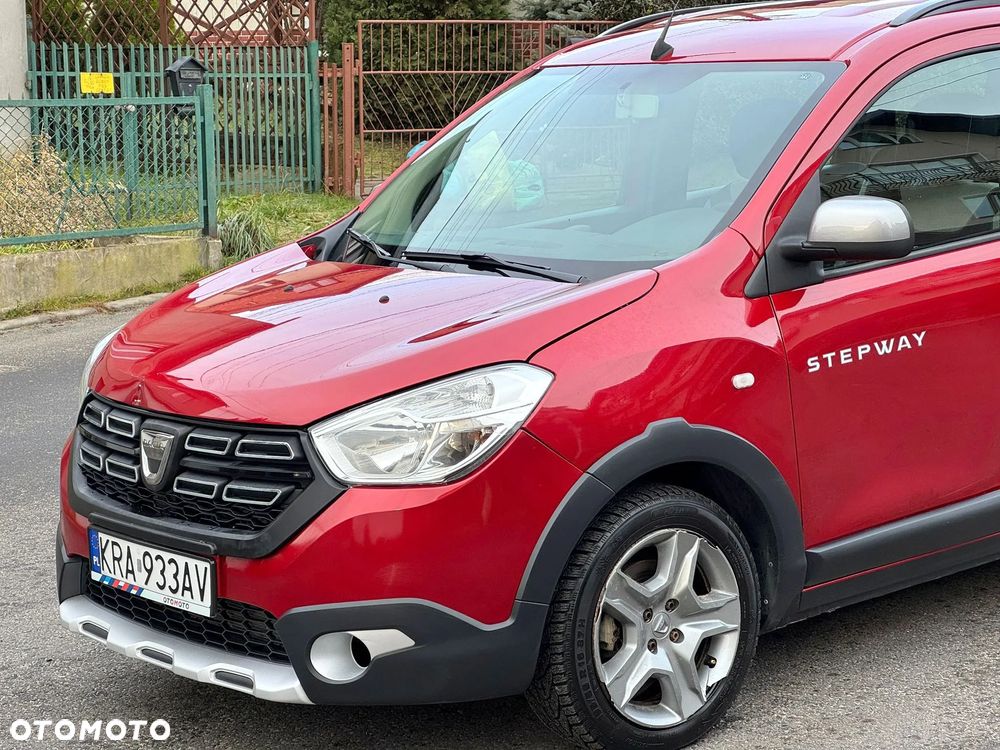 Dacia Lodgy 1.5 Blue dCi Stepway S&S EU6d - 18