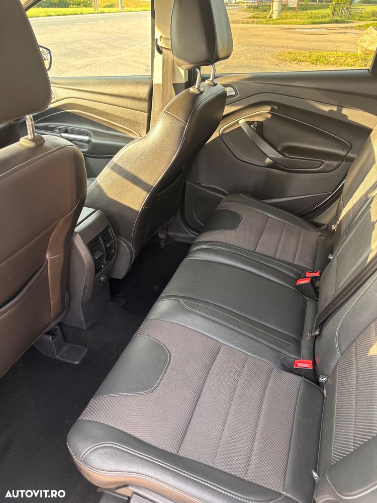 Ford Kuga 2.0 TDCi 4WD Titanium - 9