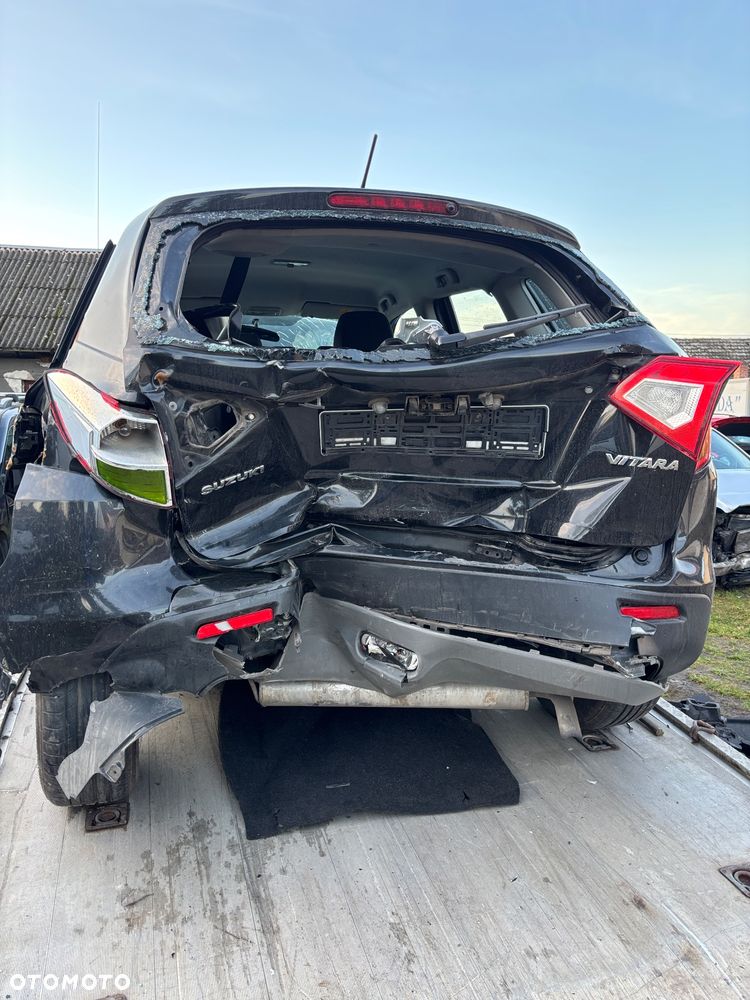 Suzuki Vitara 1.6 (4x2) Club - 14