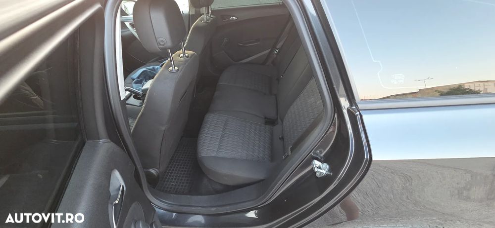 Opel Astra 1.6 - 7