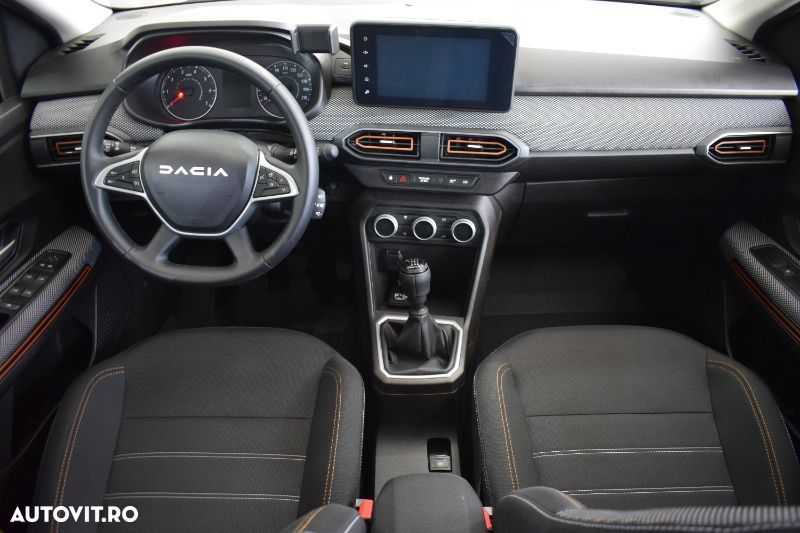 Dacia Sandero Stepway TCe 90 MT6 Expression - 10
