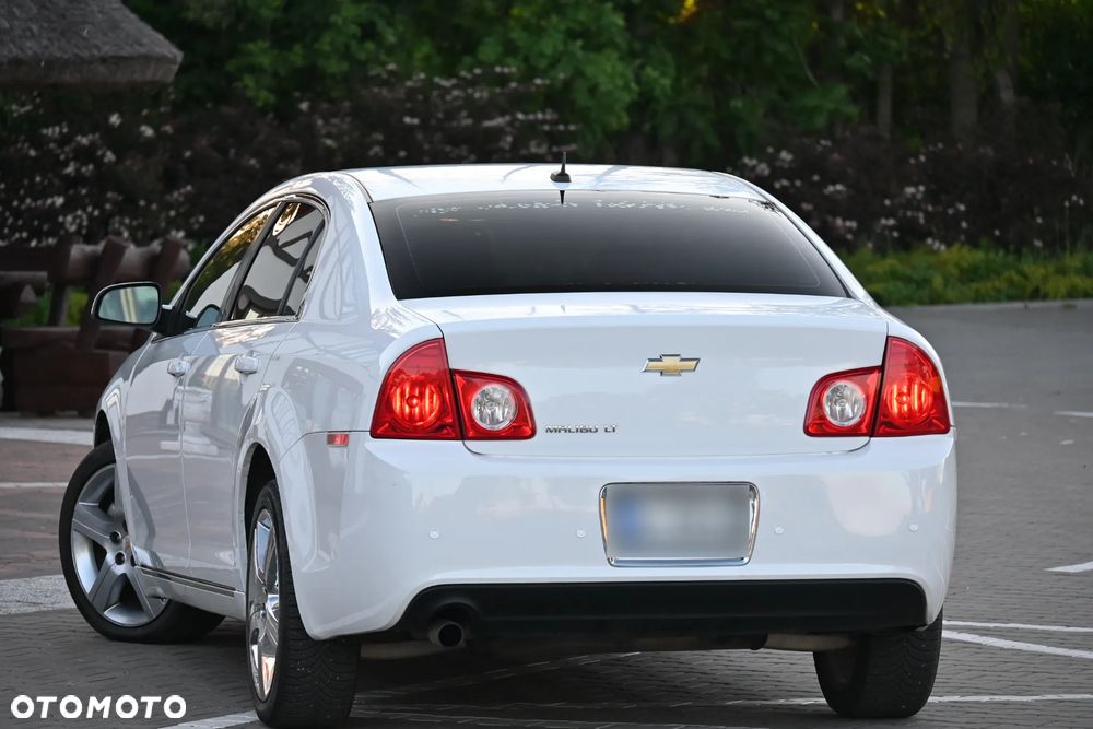 Chevrolet Malibu - 18