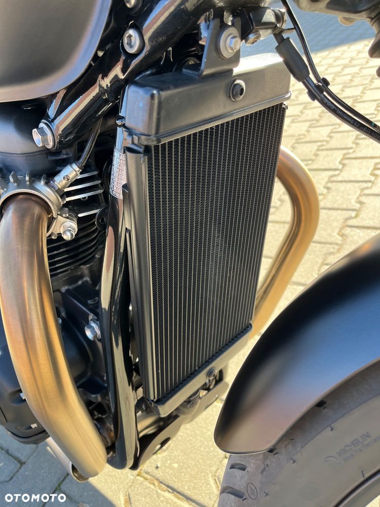 Triumph Speed Twin - 9