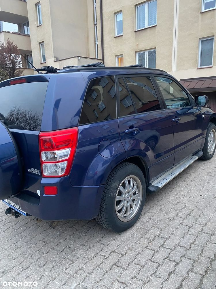 Suzuki Grand Vitara 1.9 DDiS Comfort DPF - 2
