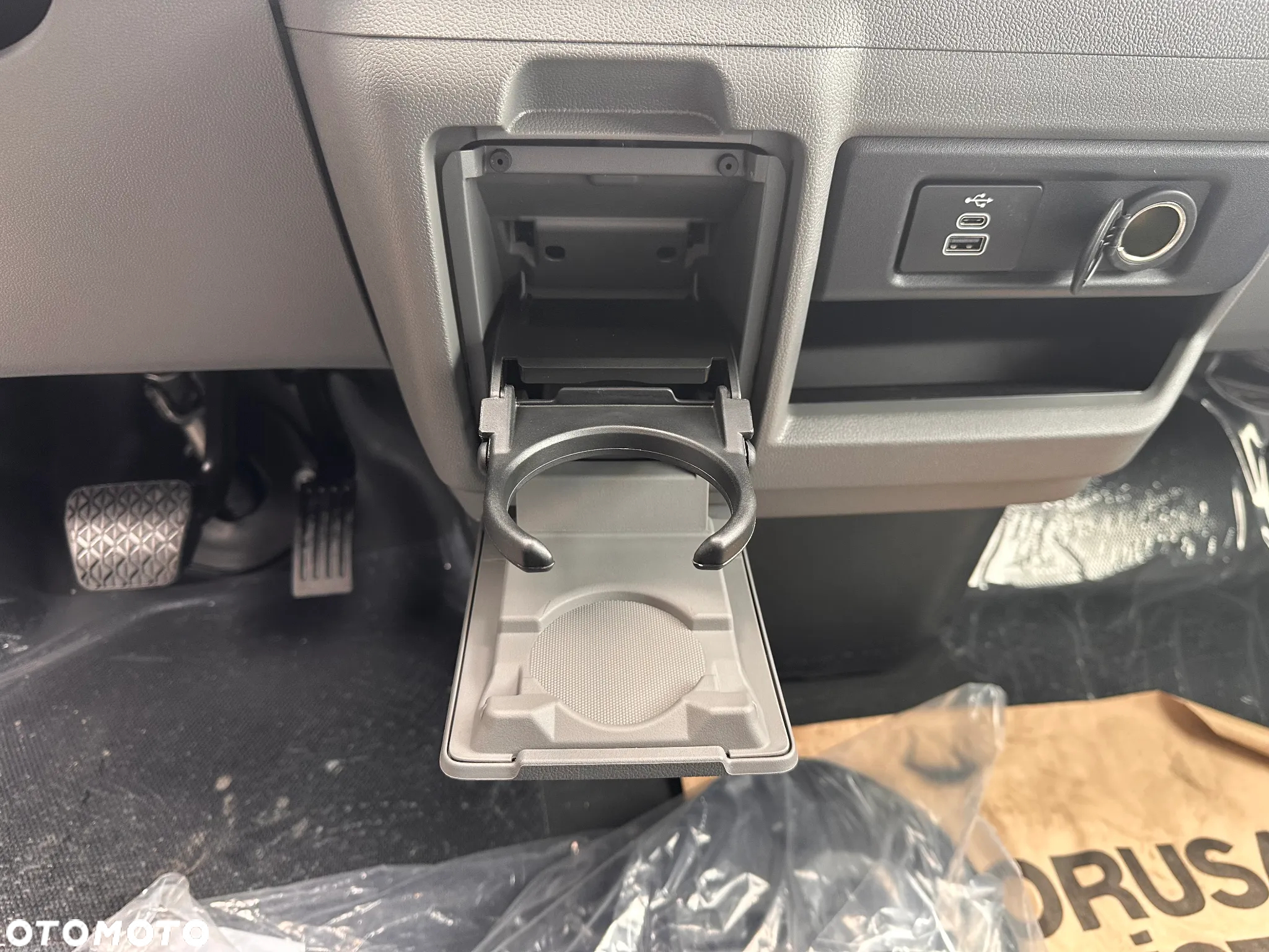 Volkswagen Transporter T7 - 20