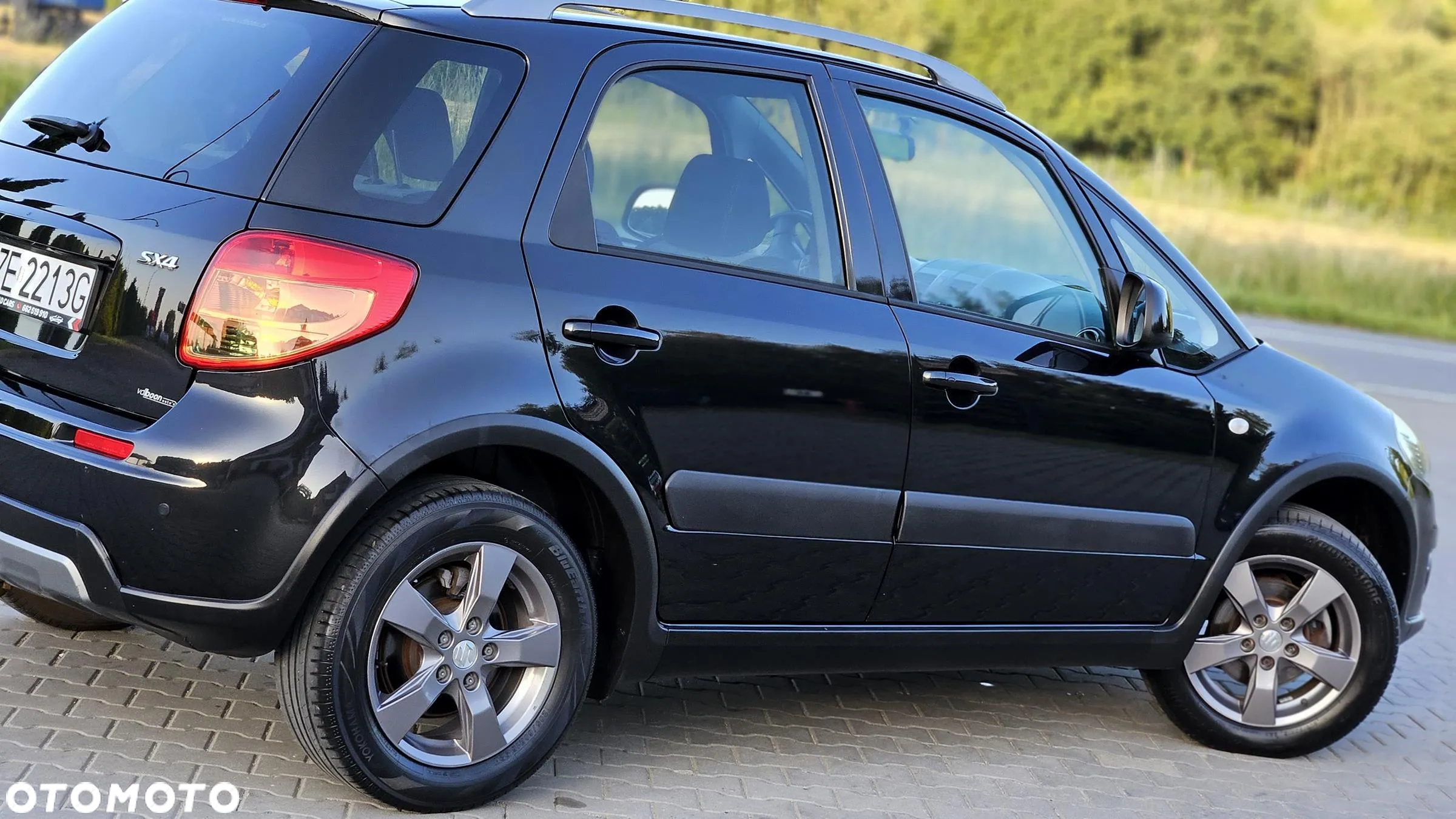 Suzuki SX4 1.6 Premium - 17