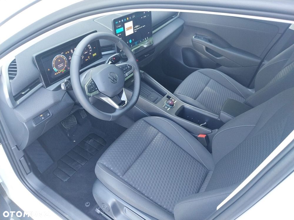 Volkswagen T-Roc 1.5 eTSI Life DSG - 11