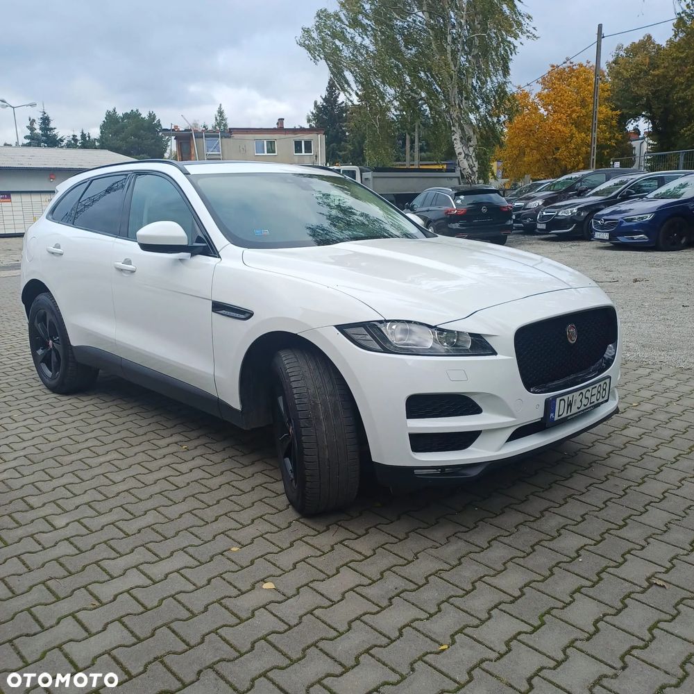 Jaguar F-Pace 2.0 i4P AWD R-Sport - 17