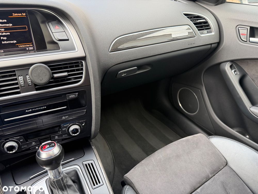 Audi S4 Limousine - 16