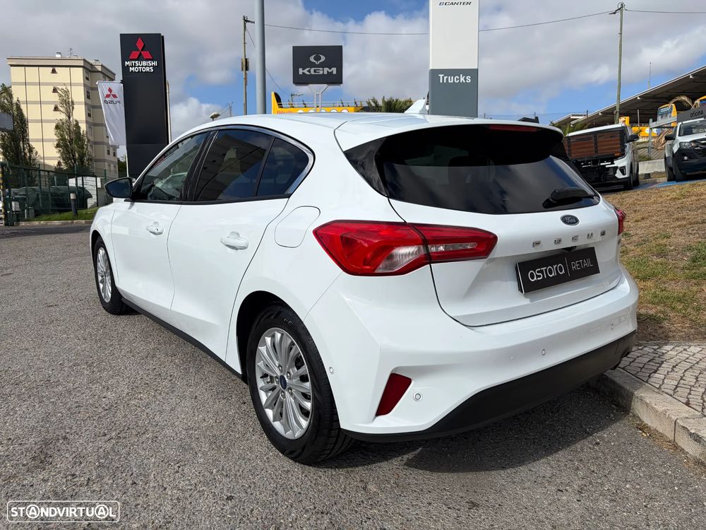 Ford Focus - 6