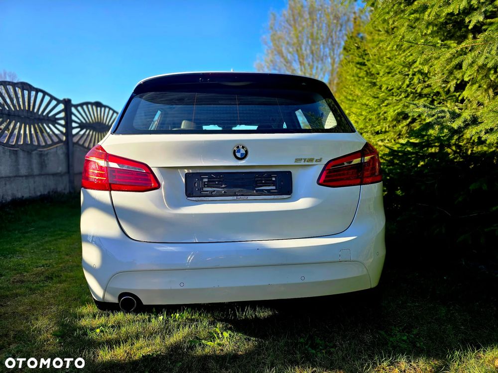 BMW Seria 2 216d - 7